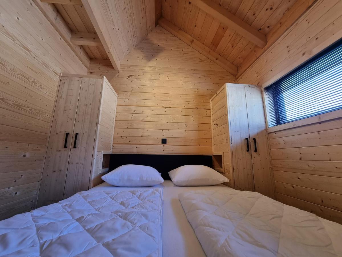 Chalet Met Sauna En Airconditioning Сінт-Анналанд Екстер'єр фото